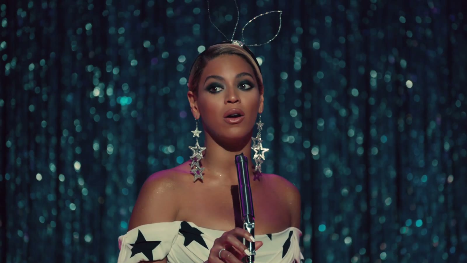 Beyoncé — "Self-Titled" — Blow, star earrings